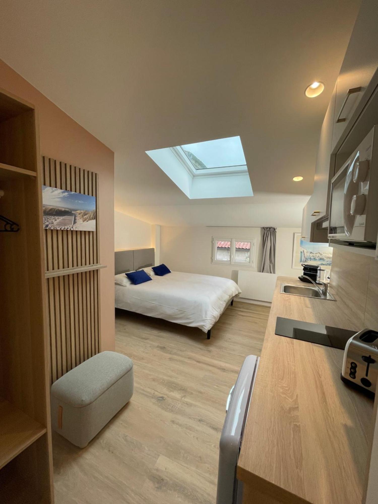 Maison Meire Studios 干邑 外观 照片
