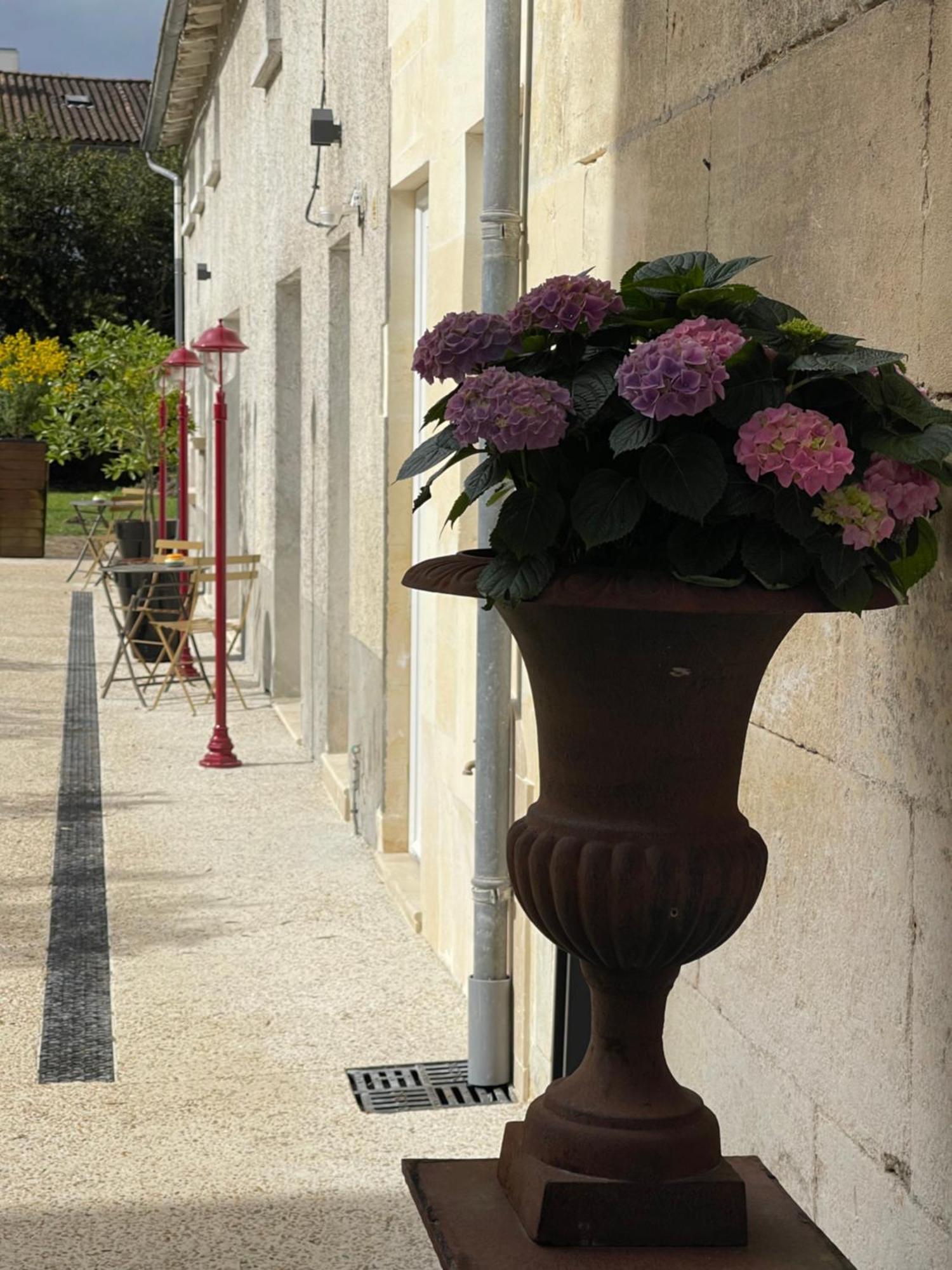Maison Meire Studios 干邑 外观 照片