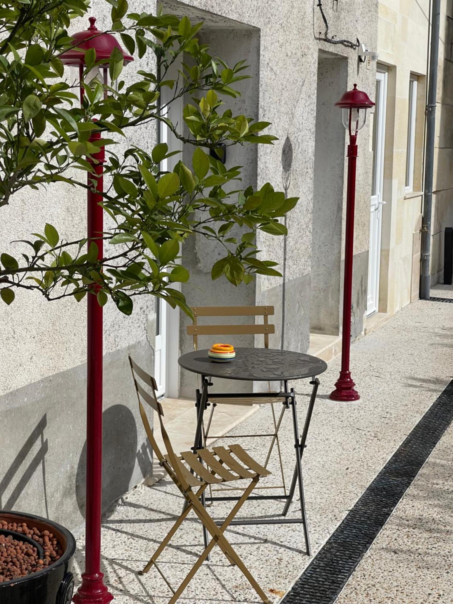 Maison Meire Studios 干邑 外观 照片